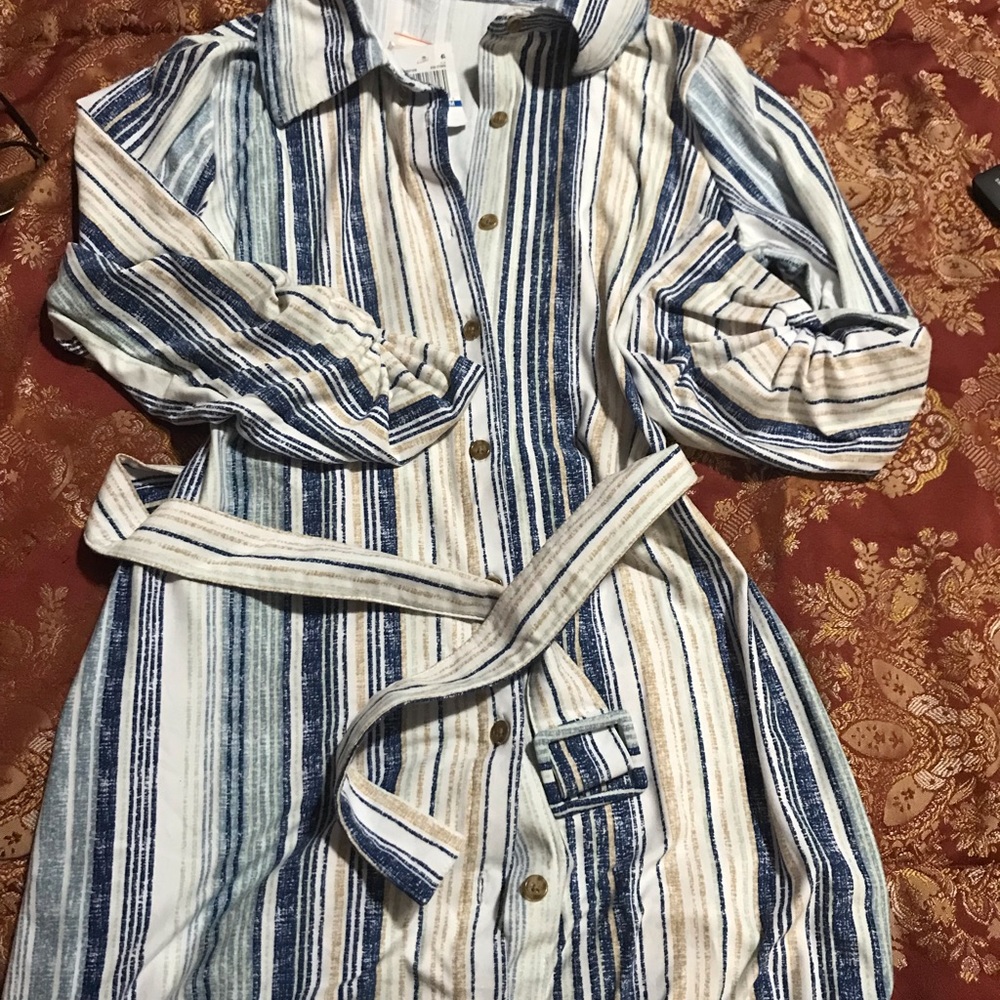 Women’s dress